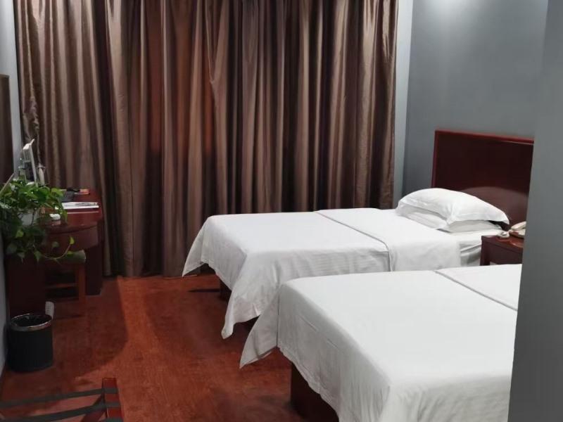 Greentree Inn Henan Hebi Hengshan Road Business Hotel Eksteriør bilde